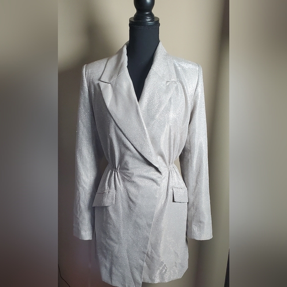 House Of CB Sarita Silver Glitter Blazer dress - Picture 2 of 15
